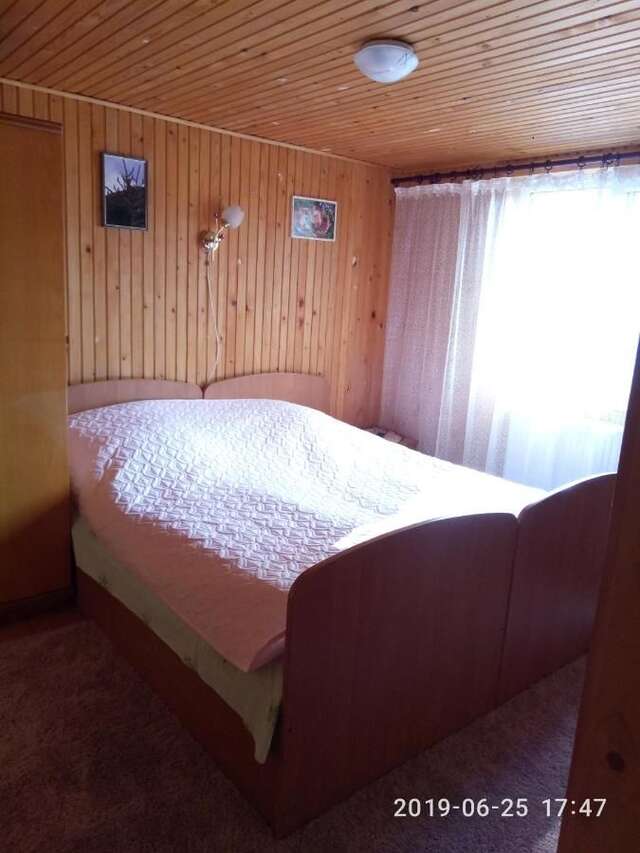 Загородные дома Cottage u Romana Яремче-5